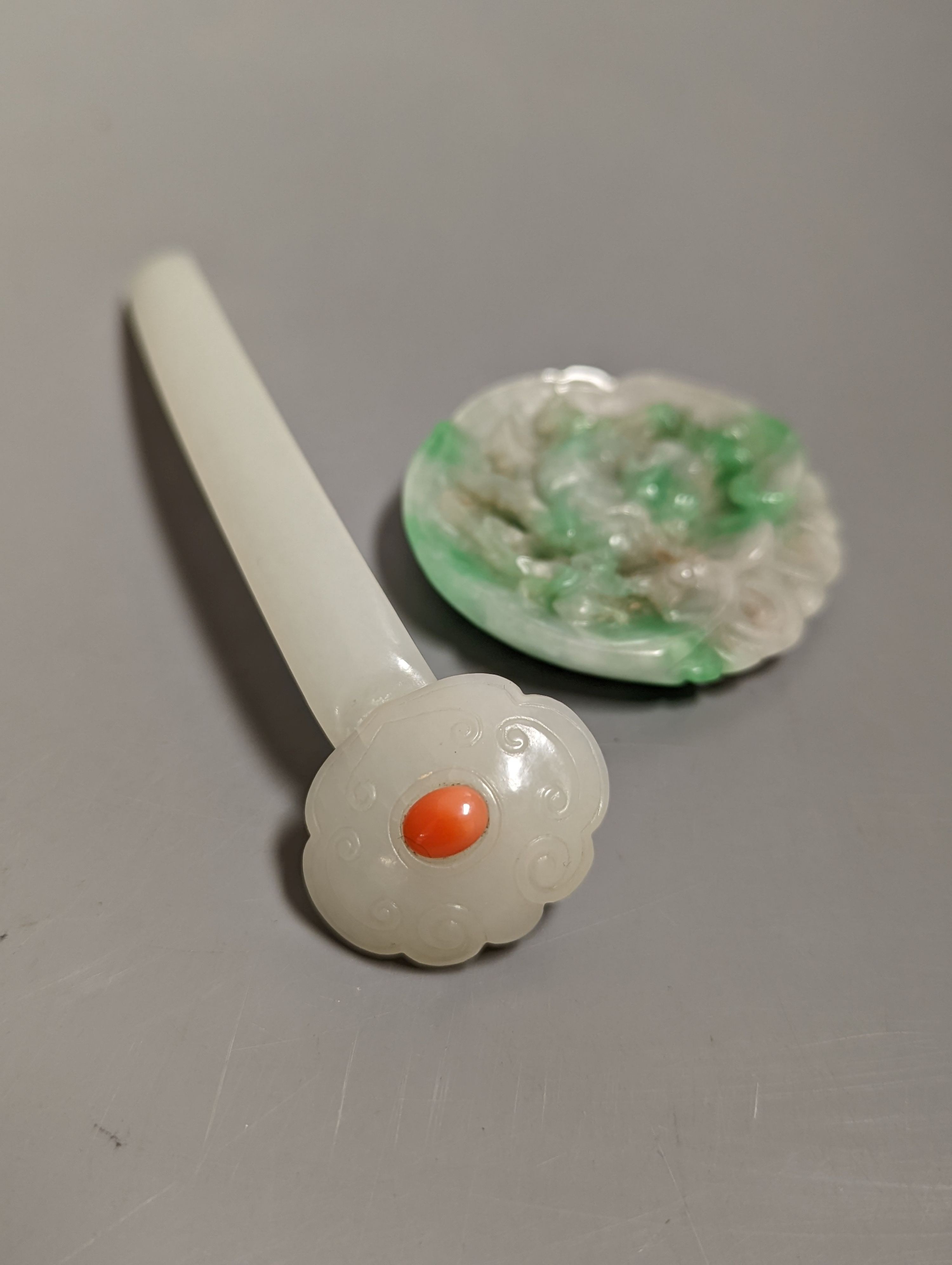 A Chinese pale celadon jade rui sceptre shaped hairpin, 13.5 cms long and a jadeite plaque